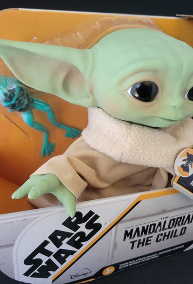 NWT 2020 The Mandalorian The Child Grogu 10 Sounds- Disney Star Wars Unisex - Picture 5 of 15